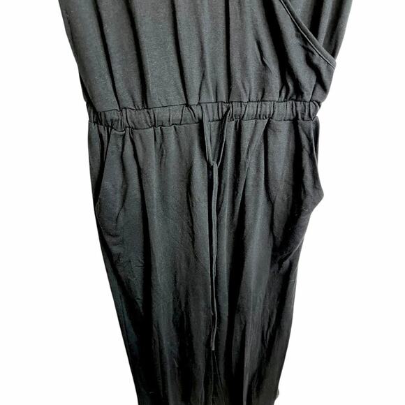Pretty garden black jumpsuit new with tags casual everyday minimalist medium - Picture 2 of 6